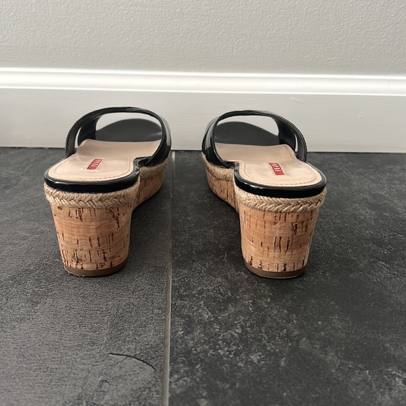 Prada wedges size 7.5 - Picture 5 of 10